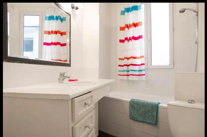 Appartement Proche Montmartre パリ エクステリア 写真